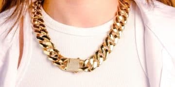 5 Fashion Jewelry Trends of 2025: What's Hot & How to Wear It - Cover Image
