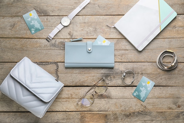 Are Outlet Prices Really Lower? Handbag Data Analysis 2025