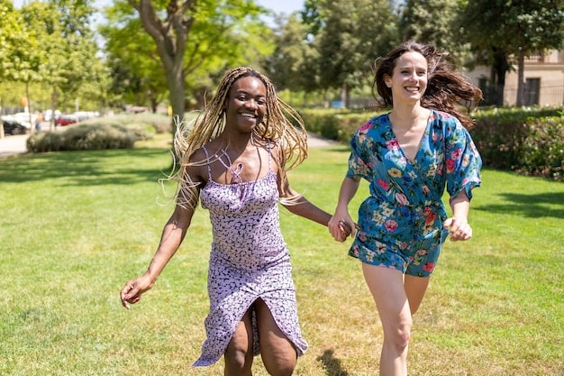 Summer Style for Every Body Type: Expert Tips & Outfit Ideas